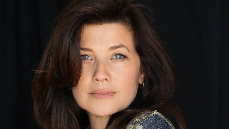 Daphne Zuniga