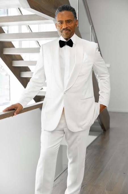 Richard Lawson